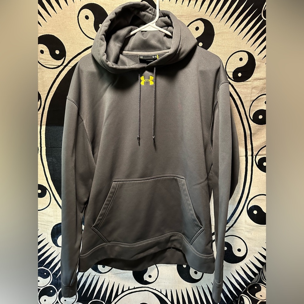 Under Armour Athletic Performance Grey Hoodie Large
